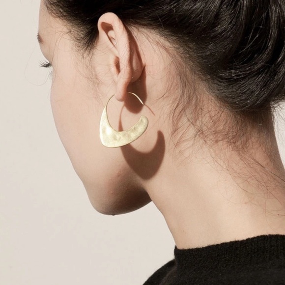 Hammered Gold Open Hoop Minimalist Earrings - Picture 2 of 3